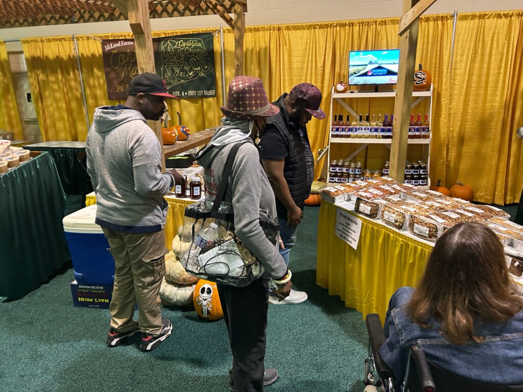 State Fair serves up a taste of the farms in the Ellison Building